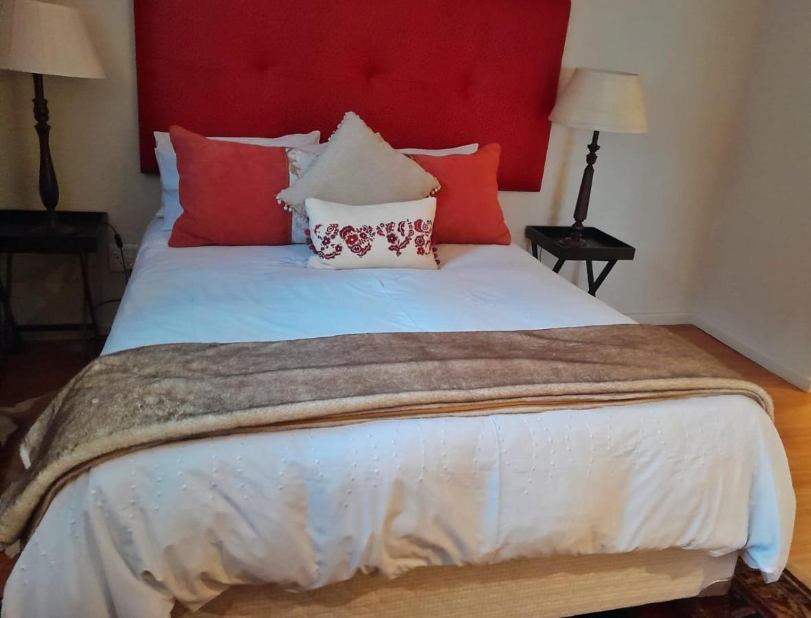 Annie'S Boutique Guesthouse And Garden Spa Hartbeespoort Exterior foto