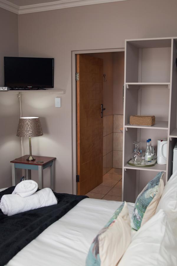 Annie'S Boutique Guesthouse And Garden Spa Hartbeespoort Exterior foto